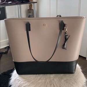 BRAND NEW KATE SPADE PURSE!
